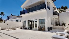 Villa en venta en Nueva Andalucia, Marbella