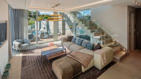 Villa for sale in Nueva Andalucia, Marbella