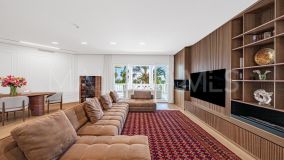 Apartamento en venta en Las Dunas Park, Estepona Este