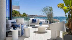 Apartment for sale in Bahía de Estepona, Estepona West