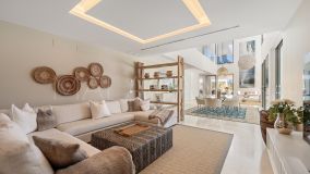 Villa zu verkaufen in La Cerquilla, Nueva Andalucia