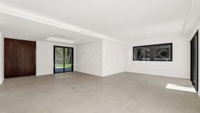 Villa for sale in Elviria, Marbella East