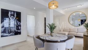 Apartment for sale in Estepona Town