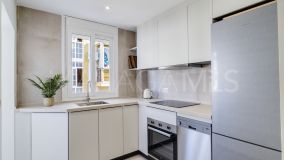 Apartment for sale in Estepona Town