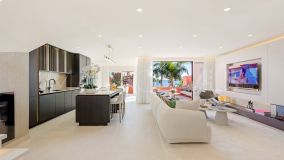 Atico Duplex en venta en Cabo Bermejo, Estepona Este