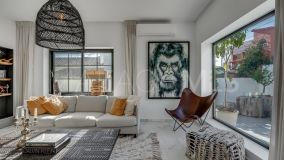 Villa for sale in Nueva Andalucia, Marbella