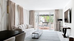 Duplex Penthouse for sale in Marina Puente Romano, Marbella Golden Mile