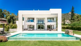 Villa zu verkaufen in Cascada de Camojan, Marbella Goldene Meile