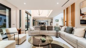 Villa for sale in Cascada de Camojan, Marbella Golden Mile