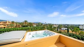 Duplex Penthouse for sale in Four Seasons, Benahavis