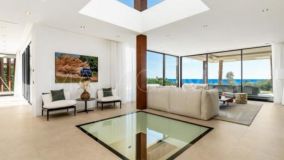 Villa for sale in Los Flamingos Golf, Benahavis