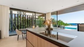 Villa for sale in Los Flamingos Golf, Benahavis