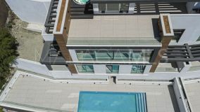 Semi Detached Villa for sale in Benahavis