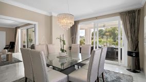 Villa for sale in El Paraiso, Estepona East