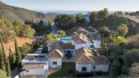 Villa for sale in Monte Mayor, Benahavis