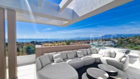 Ático en venta en Cabopino, Marbella Este