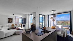 Ático en venta en Cabopino, Marbella Este