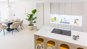 Radhus for sale in Azalea Beach, Marbella - Puerto Banus