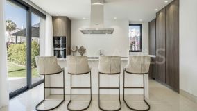 Villa for sale in El Campanario, Estepona Öst