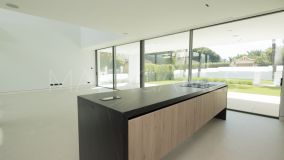 Semi Detached Villa for sale in Nueva Andalucia, Marbella