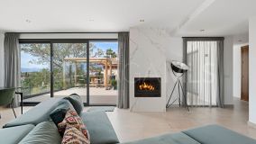 Villa for sale in Elviria, Marbella East