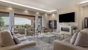 Villa for sale in Paraiso Alto, Benahavis
