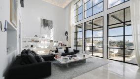 Villa for sale in Los Flamingos, Benahavis