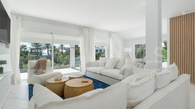 Villa en venta en El Rosario, Marbella Este