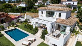 Villa for sale in La Quinta, Benahavis