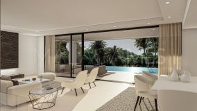 Villa en venta en La Carolina, Marbella Golden Mile