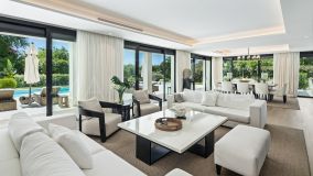 Villa for sale in Nueva Andalucia, Marbella