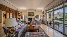 Villa for sale in El Mirador, Marbella City