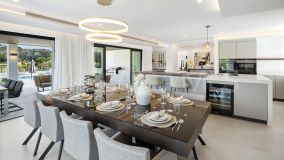 Villa for sale in Nueva Andalucia, Marbella