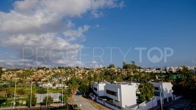 For sale town house in El Paraiso with 3 bedrooms