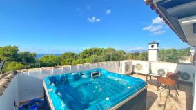 Villa in Marbella Golden Mile for sale
