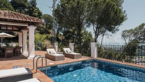 Casa en venta en El Madroñal, Benahavis