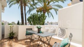 Apartamento en venta en Los Naranjos de Marbella, Nueva Andalucia