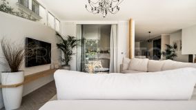3 bedrooms apartment in Nueva Andalucia for sale