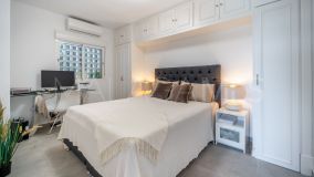 Lägenhet for sale in Jardines de Andalucia, Nueva Andalucia