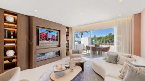 Lägenhet for sale in Los Monteros Palm Beach, Marbella Öst