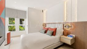 Apartment for sale in Los Monteros Palm Beach, Marbella East