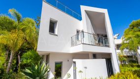 Villa Jumelée for sale in Meisho Hills, Marbella Golden Mile