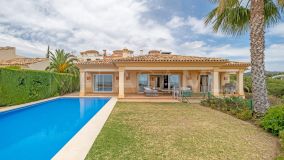 Villa zu verkaufen in Elviria, Marbella Ost