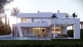 Proyecto de Villa Espectacular en Construcción en Valle Romano con Vistas al Mar y Golf