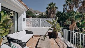 Hus i byn for sale in Marbella Hill Village, Marbella Golden Mile