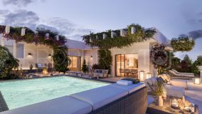 Exclusive Living at Amaranta Casares Golf: Serene Golf and Sea Views