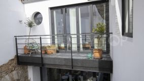 For sale Estepona Centre town house with 3 bedrooms