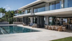 Villa Moderna con Vistas Panorámicas del Mediterráneo
