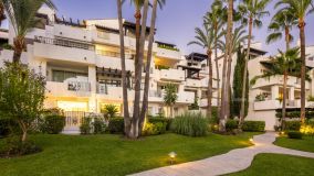 Apartamento en venta en Puente Romano, Marbella Golden Mile