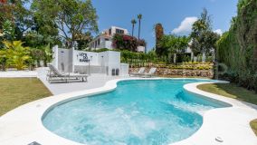 Villa en venta en Las Brisas con 5 dormitorios